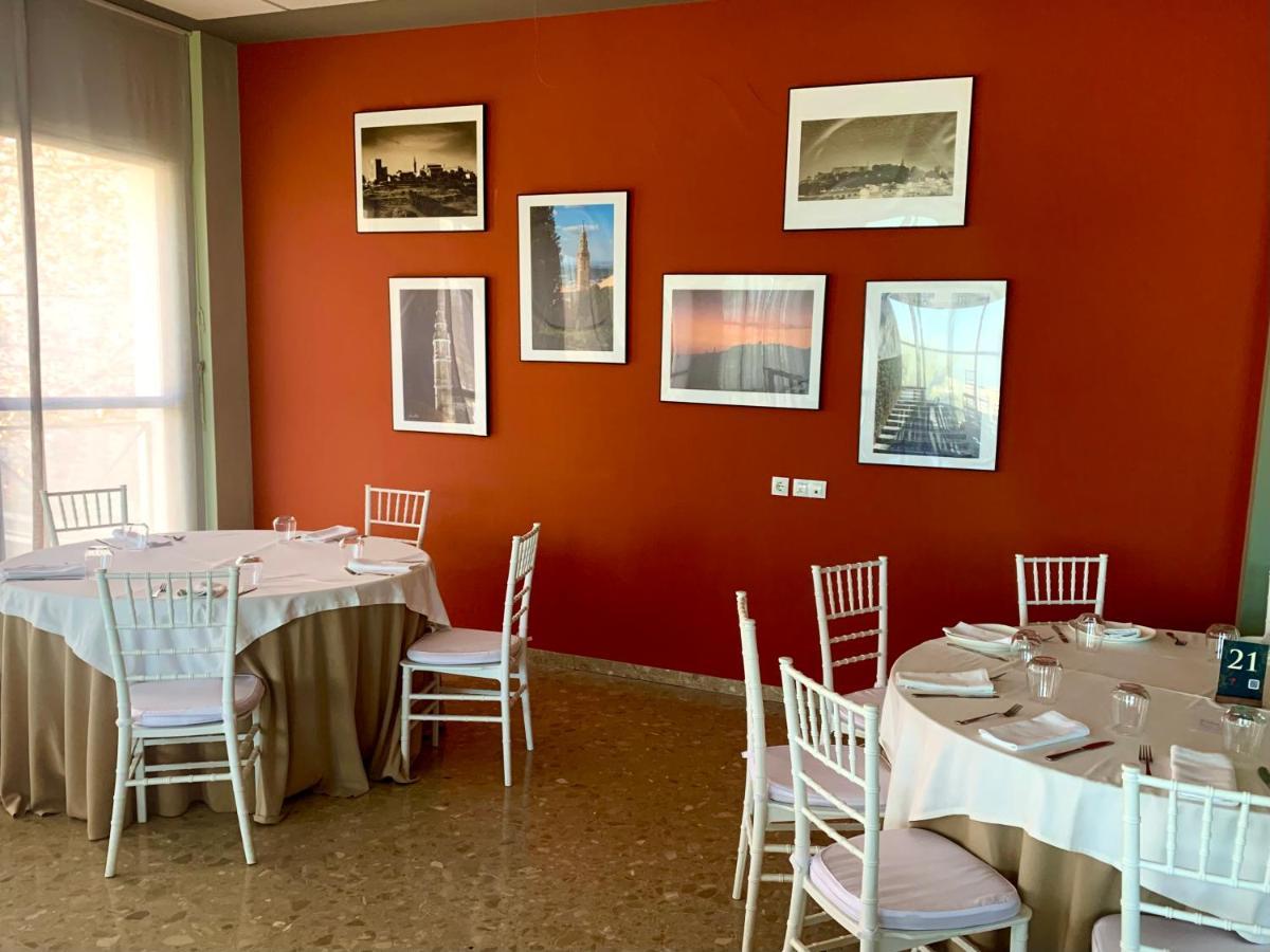 Don Polvoron Hotel Estepa Buitenkant foto